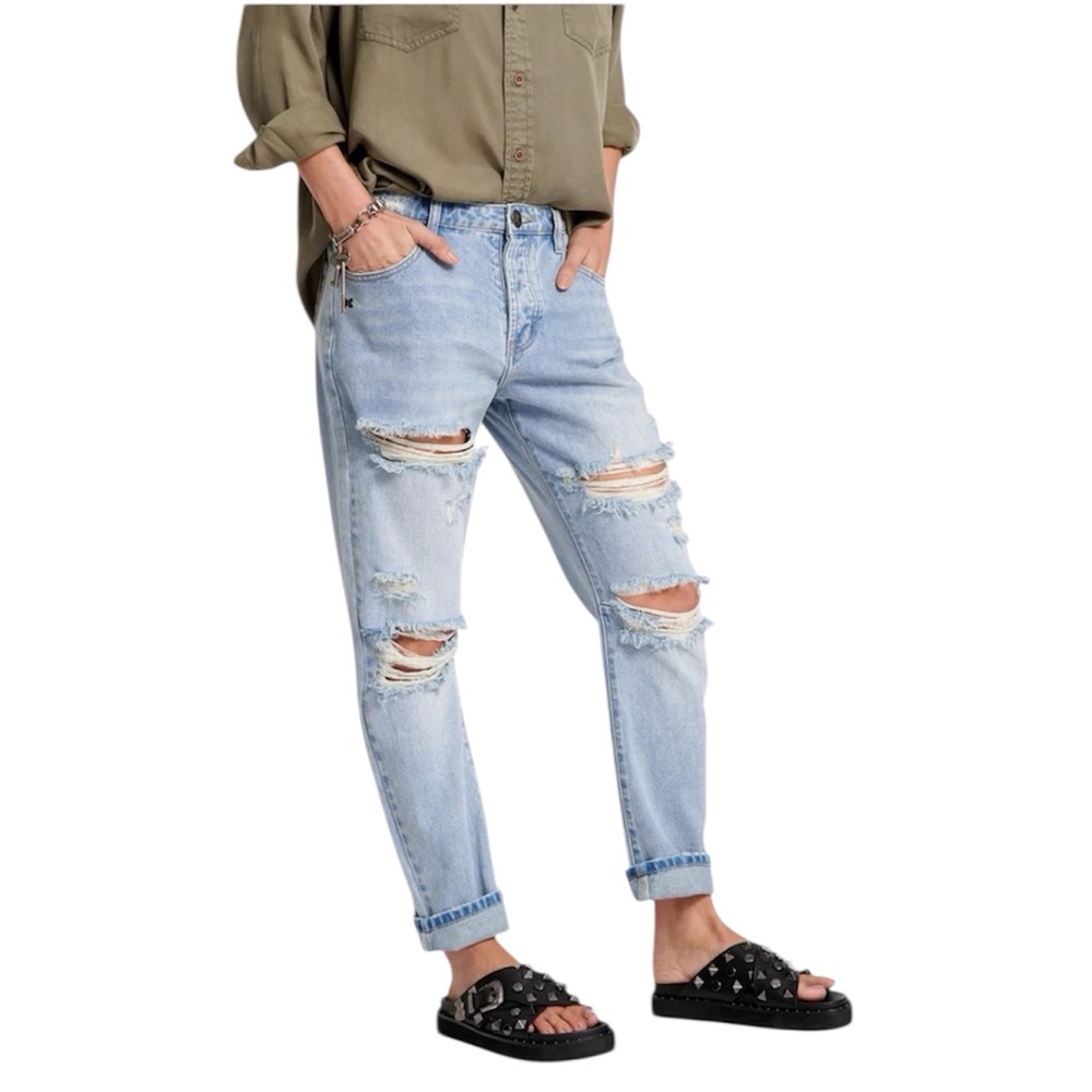 One Teaspoon Ripped Light Blue Boyfriend Jeans